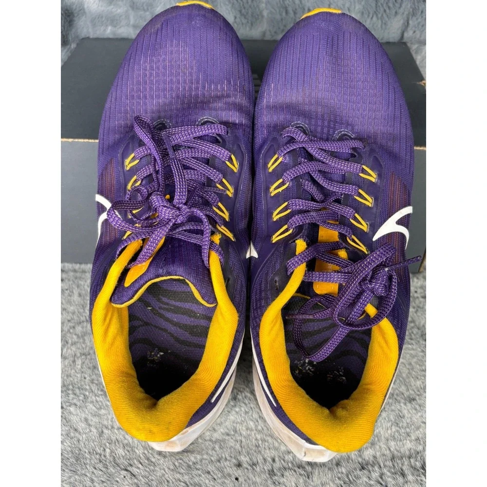 Nike Air Zoom Pegasus 39 LSU Tigers Purple Gold Running Shoe DR1968-500 Mens 8.5